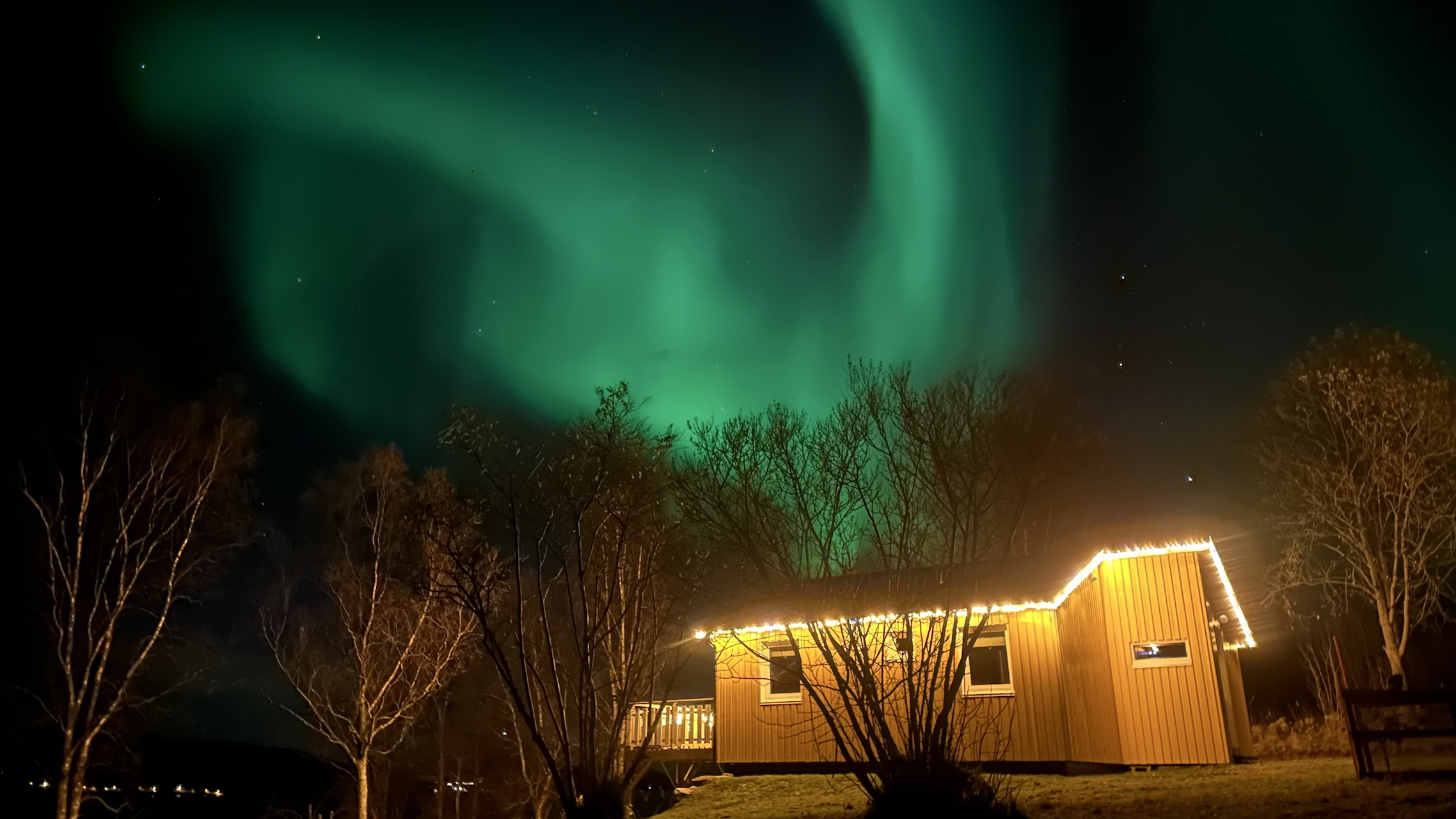 The Yellow House under the Northern light